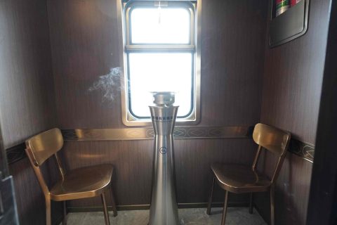 新東方快車雪蓮號新車體老車體區別對比：完整購票流程
