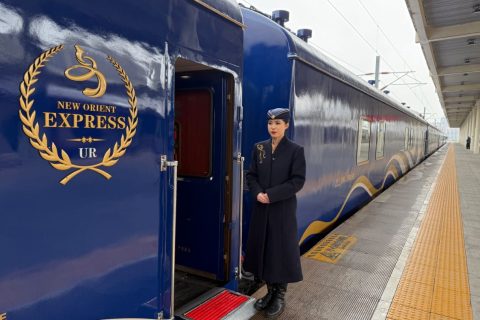 2027新東方快車遊新疆旅遊專列訂票渠道與購票指南