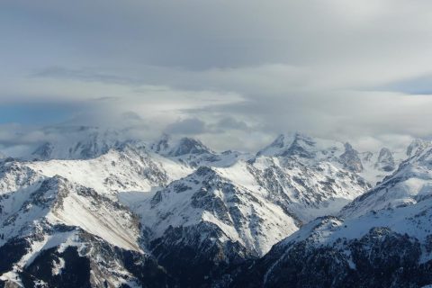 阿勒泰當地團報價？阿勒泰起止6人小團純玩無購物行程價格查詢