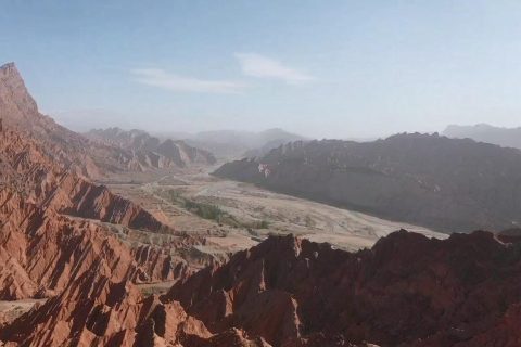 選擇喀什旅行社前，異地報名要確認抵達喀什後的集合方式，當地參團怎麼報名