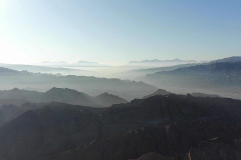 選擇伊寧旅行社前，家庭出行要關注每天的行程節奏，許可證信息怎麼查看