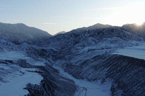 拼車費用要結合人數和路線查看，伊寧旅行社旅遊專列怎麼諮詢