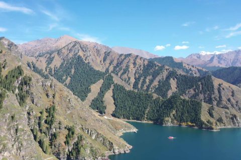 選擇阿勒泰旅行社前，費用信息要結合出發時間重新確認，是否正規怎麼判斷