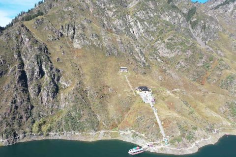 選擇阿勒泰旅行社前，阿勒泰跟團價格要與路線內容一起比較，產品來源怎麼確認