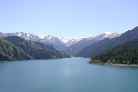 異地遊客需要說明抵達烏魯木齊的時間，烏魯木齊旅行社預算怎麼溝通