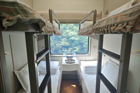 雪國號東北旅遊專列怎麼買票？旅遊專列和普通列車購票區別