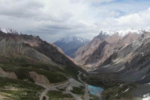 烏魯木齊旅行社聯繫方式怎麼查詢，從烏魯木齊報團要先了解線路覆蓋地區