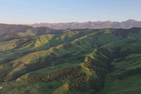 旺季出發信息要以報名時確認為準，烏魯木齊旅行社一個人出行怎麼選產品