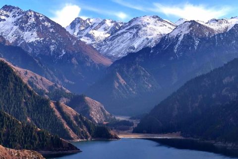 阿勒泰旅行社出行實用參考，集合地點怎麼確認，攝影團用車要結合器材和行李情況