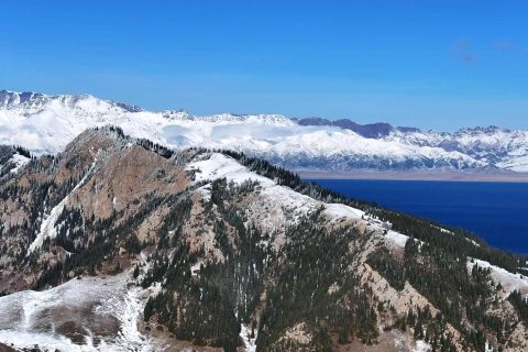 諮詢新疆探路者國際旅行社時，冬季阿勒泰產品怎麼了解，報名流程要了解，禾木方向產品要查看實際行程說明