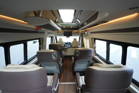 2‑6 人玩轉南北疆 包車定製出行攻略
